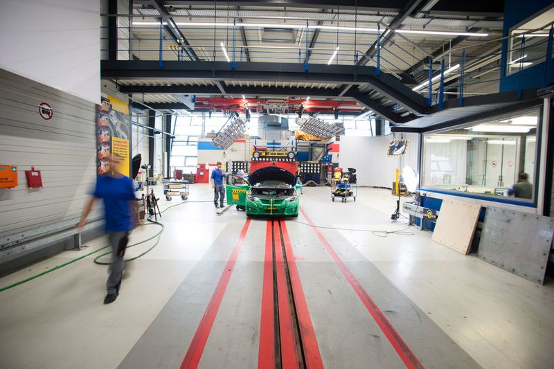 Der Automobilclub ADAC hat nach eigener Aussage ein realitätsnaheres Crashtestverfahren für Frontalunfälle entwickelt. (Foto: ADAC)