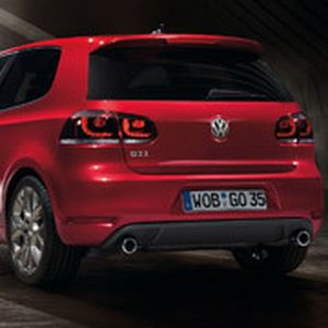 Der VW Golf GTI Edition 35 hat einen Grundpreis von 30.425 Euro.