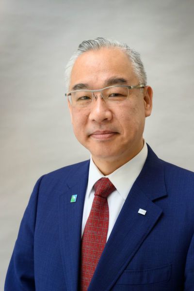 Donald Chen wird ab 1. Mai 2019 neuer CEO bei Arlanxeo.Unsere Bildergalerie „In aller Kürze: Personalmeldungen aus der Prozessindustrie“ zeigt Ihnen kompakt die personellen Veränderungen in den Chefetagen der deutschen Prozess- und Chemieindustrie. Den jeweiligen passenden Beitrag finden Sie hier. (Bild: Arlanxeo)
