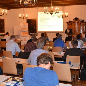 Impressionen aus dem Schüttgut- und Ex-Schutz-Forum.(Bild:  Schäffner/PROCESS)