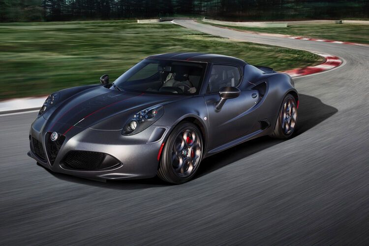 Den Alfa 4C gibt es künftig nur noch als Cabrio. (Bild: Alfa Romeo)