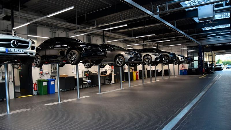 Blick in die Pkw-Werkstatt. (Bild: Simon – VCG)