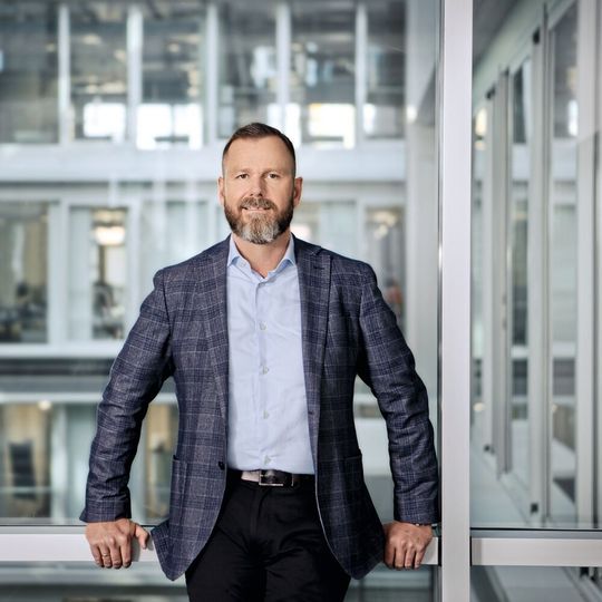 Jürgen Lampert: neuer CEO bei Bürklin Elektronik. Jürgen Lampert: neuer CEO bei Bürklin Elektronik.