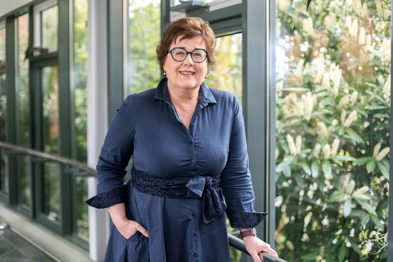 Sachsen-Anhalt: Petra Grimm-​Benne (SPD) ist Ministerin für Arbeit, Soziales, Gesundheit und Gleichstellung. Sie ist Rechtsanwältin und Fachanwältin für Verwaltungsrecht. (©MS)