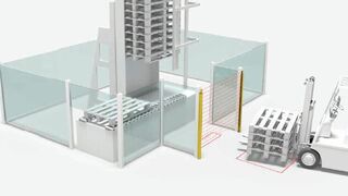 Sicheres Palettenmagazin: Der Zugangsbereich wird durch einen Sicherheits-Lichtvorhang gesichert. Zusätzlich sind vor und hinter dem Sicherheits-Sensor Induktionsschleifen in den Boden eingelassen. So kann das Sicherheitssystem zwischen Gabelstapler und Personen unterscheiden. (Leuze)