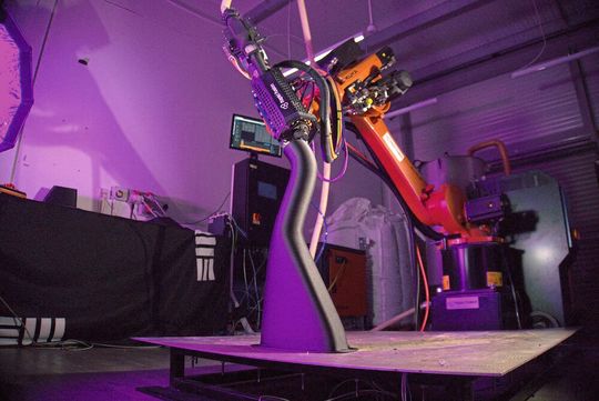 Der 3D-Druck-Roboter kann im Demonstrationszentrum in Exeter besichtigt werden.(Bild:  Rapid Fusion)