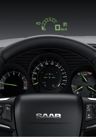 Grün glimmt das Head-Up-Display auf der Frontscheibe. (Archiv: Vogel Business Media)