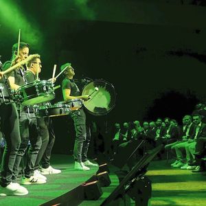 Für die gute Stimmung im Gasometer sorgte eine Drummer-Gruppe aus Berlin.(Bild:  Zietz – VCG)