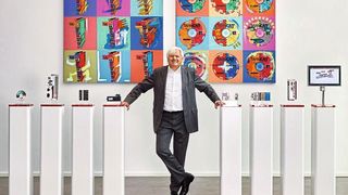 Über einen Umsatzrekord von über 1,15 Mrd. Euro kann sich Unternehmer Hans Beckhoff freuen. (© Beckhoff Automation)