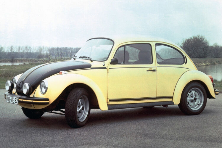 VW Käfer 1303 im gelb-schwarzen Rennlook.  (Foto: VW)
