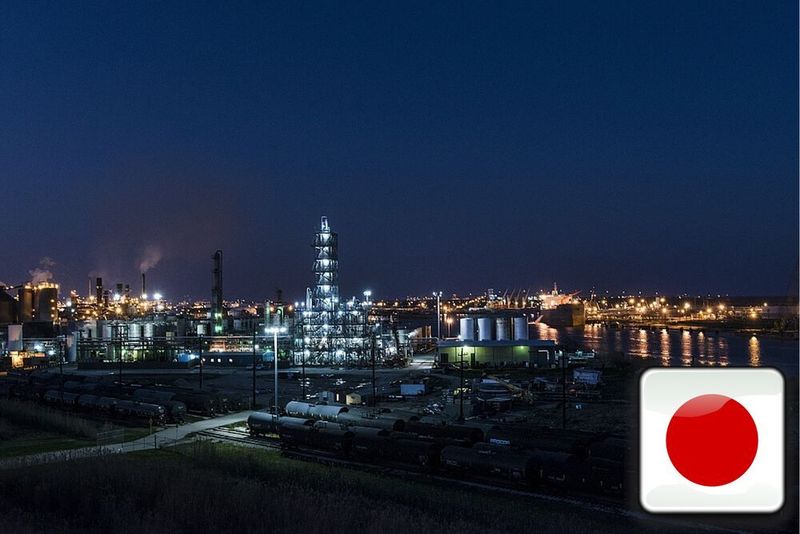 3. Japan: Den dritten Platz der Länder mit dem größten Umsatz der Chemieindustrie belegt Japan. Im Jahr 2018 setzten die Unternehmen des asiatischen Staates in der chemischen Branche 180 Milliarden Euro um. Die japanische Chemieindustrie zeichnet sich durch eine große Bandbreite aus. Pharmazeutika und Petrochemikalien machen zwar mit 26 % den größten Anteil der Spartenstruktur in Japan aus, doch die Produktion von Fein- und Spezialchemikalien (ca. 17 %) und Polymeren (ca. 12 %) schließt unmittelbar daran an.  (gemeinfrei)