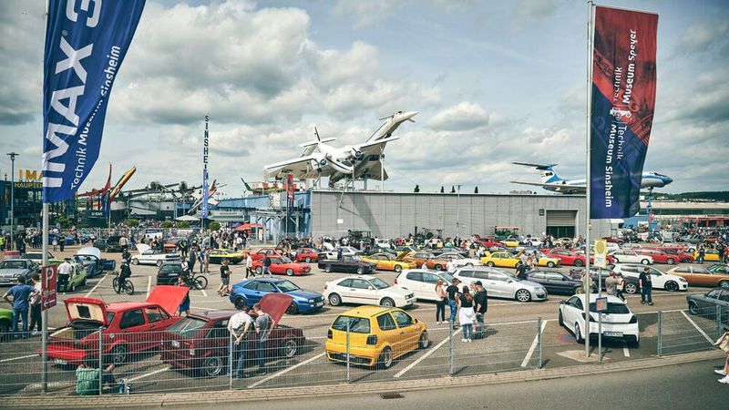 Anders als viele andere Museum lebt das Technik Museum, das heißt, seine Ausstellungsobjekte wechseln regelmäßig durch. Hintergrund: Viele der gezeigten Exemplare gehören privaten Eigentümern bzw. Vereinsmitgliedern. Das sorgt für stets frischen Wind in den Ausstellungen, die zudem durch zahlreiche Sonderausstellungen ergänzt werden. (Bild: Ralf Engelsmann)