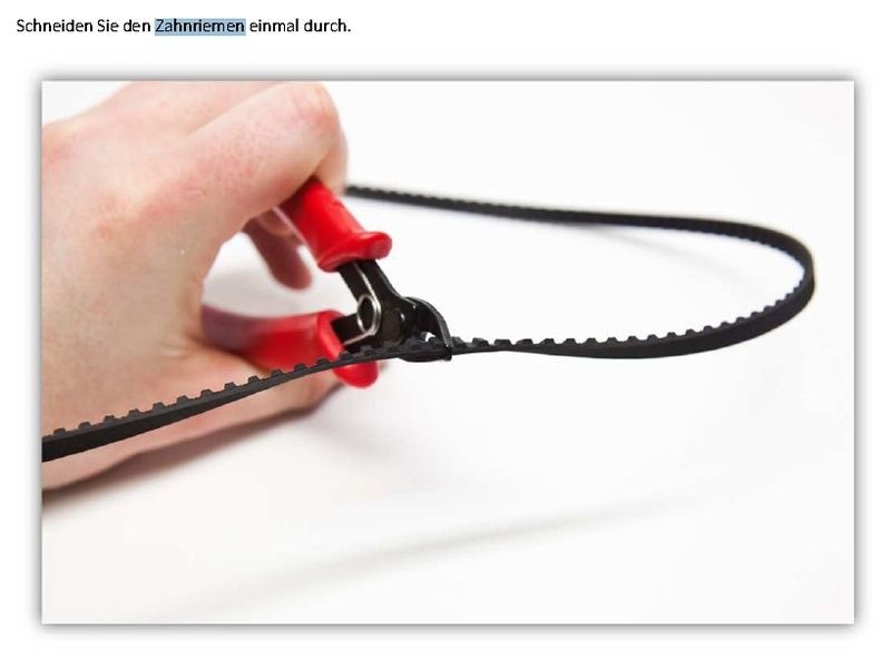 Der 3D-Drucker Velleman K8200 im Aufbau: Der Zahnriemen für den Antrieb (Bild: Velleman nv)