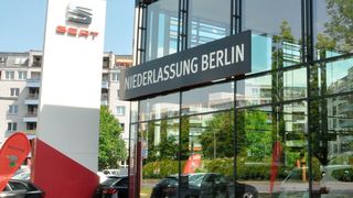 Die Seat-Niederlassung Berlin ist unter den Top-Betrieben des diesjährigen Internet Sales Awards. (Grimm / »kfz-betrieb«)