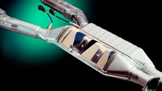 Die Platinanteile im Katalysator machen die Bauteile zu einem zunehmend gefragten Diebesgut. (Bild: Mercedes-Benz)