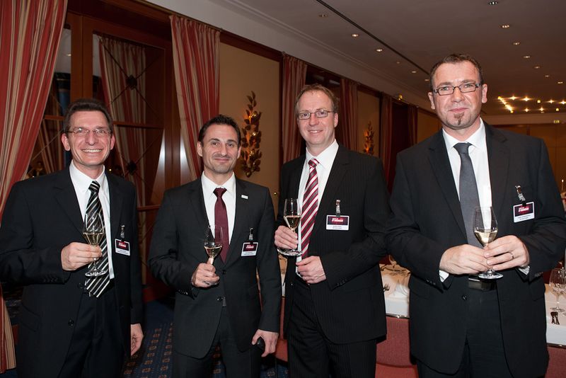 Torsten Seiferth (Mediacom) mit Kai Früchtenicht (Actebis Peacock), Steffen Ebner und Volker Schwellenberg (NT plus) (Archiv: Vogel Business Media)