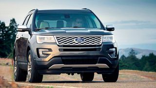 Der beliebteste Geländewagen in den USA ist der Ford Explorer. In Deutschland gibt es ihn vorerst nicht. (Foto: Ford)