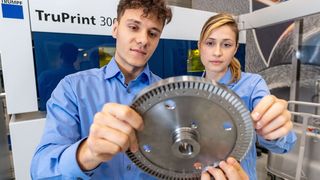 Ersatzteile in wenigen Stunden anstatt mehreren Jahren: Der 3D-Druck von Ersatzteilen, wie hier eines Turbinenschaufelrades, spart lange Warte- und Lieferzeiten. (Trumpf)