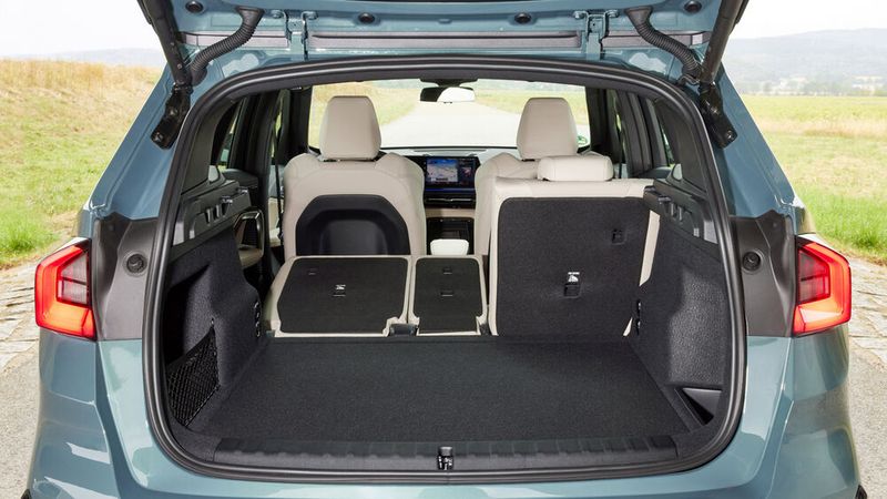 Der Gepäckraum variiert von 540 bis 1.600 Liter, bei den Elektro- und Plug-in-Hybrid-Modellen schrumpfen die Werte auf 490 bis 1.495 Liter. (Bild: Autoren-Union Mobilität / /BMW)