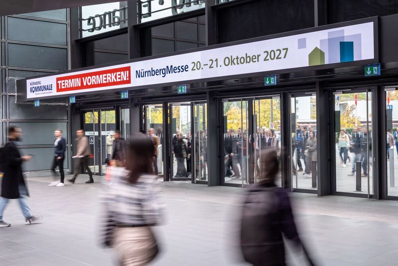 Nach der Messe ist vor der Messe. Der Termin für die Kommunale 2027 steht bereits fest. Am 20. und 21. Oktober 2027 wird die Messe Nürnberg interessierten Kommunalvertreterinnen und -vertretern erneut ihre Pforten öffnen. (Bild: NürnbergMesse / Thomas Geiger)