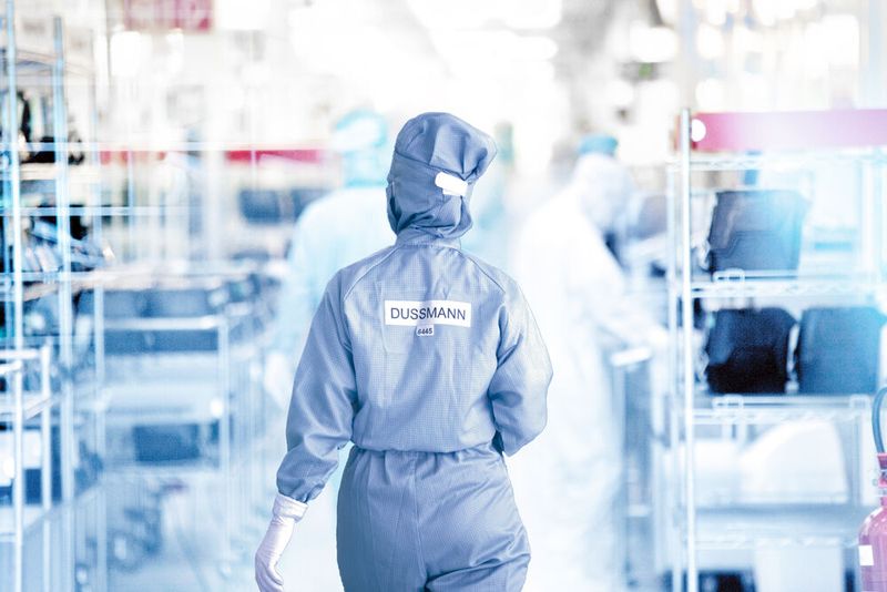 Platz 10: Dussmann – Internationales Dienstleistungsunternehmen, breit aufgestellt in Facility Management und technischen Lösungen. (Bild: Dussmann)