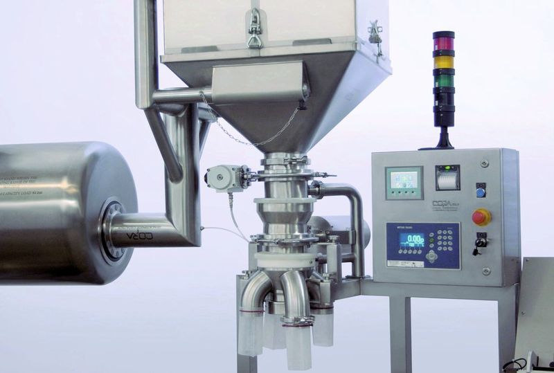Ein Spezial-Wegeventil (Ventilweiche) verteilt das Produkt auf mehrere Auslaufkanäle. (Co. Ra.) (Archiv: Vogel Business Media)