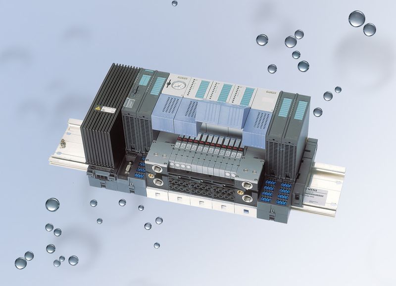 The AirLINE Ex Type 8650 integrated within a SIMATIC ET 200iSP system creates a highly modular, intrinsically safe valve island for process automation in Ex Zone 1/21 hazardous areas (Picture: Bürkert)