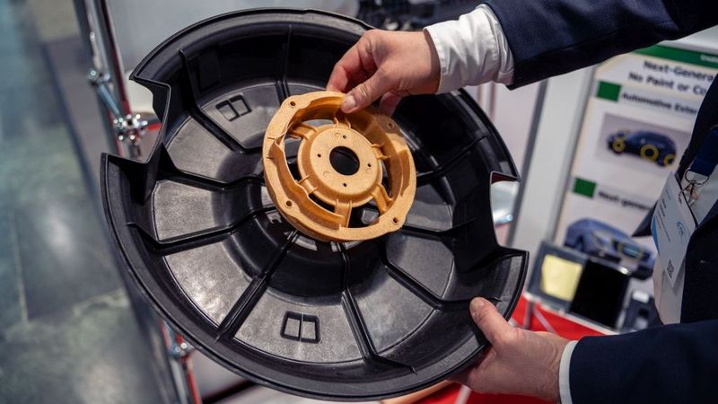 Auch in diesem Jahr haben Branchenexperten aus Industrie und Forschung wieder die Möglichkeit, sich beim VDI-Kongress PIAE über aktuelle Kunststoffanwendungen im Automobilbereich zu informieren.(Bild:  VDI Wissensforum)