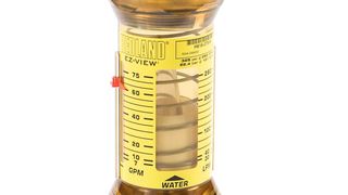 Der transparente PPSU-Körper erlaubt eine Sichtprüfung der Flüssigkeitskondition sowie auch die Sicht auf den internen Flussindikator, relativ zu einer kalibrierten Flussskala. (Bild: Badger Meter)