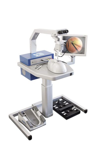 Chirurgische Eingriffe können an Eyesi Surgical wiederholt trainiert werden (Bild: VRmagic)