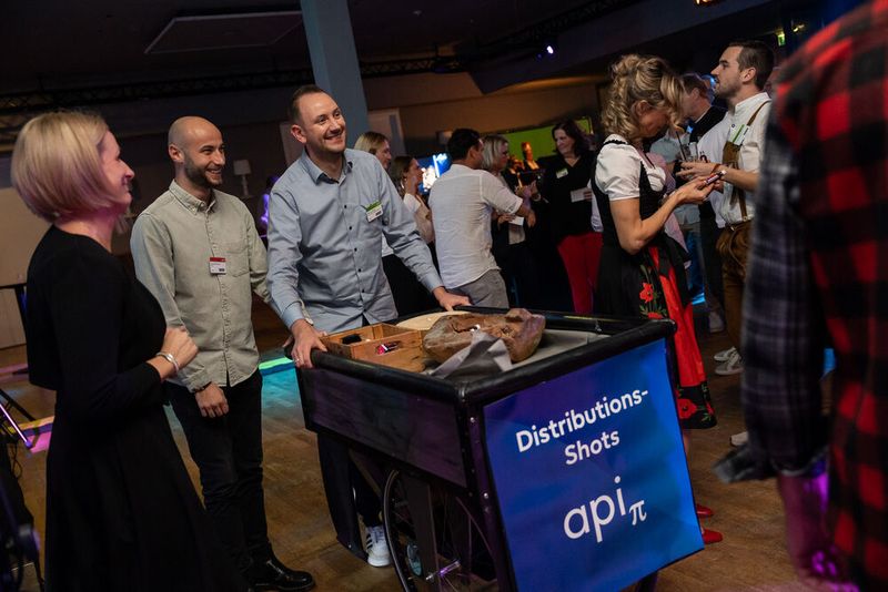 Leckere Distributions-Shots gibt´s von api. (Bild: studio-kirchner.de)