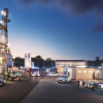 Mit den am KIT entwickelten reFuels können Verbrennungsmotoren für alle Anwendungen laufen. (Bild: Markus Breig/Amadeus Bramsiepe, KIT)