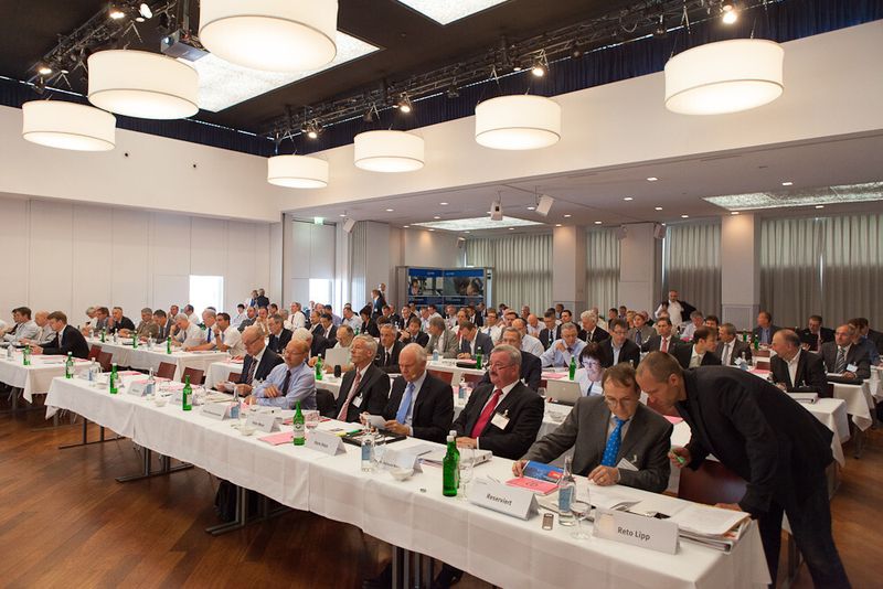 Einmal jährlich treffen sich  zum Swissmem-Symposium sich die Entscheider der MEM-Industrie. (Bild: Markus Senn)