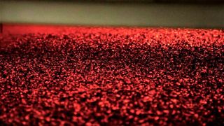 Der Mix aus Metallspänen, Kühlschmierstoffen und Wasser kann jetzt wieder entmixt werden, um Rohstoffe zurückzugewinnen. Und zwar mit einer Entölungsanlage von der Universität Duisburg-Essen nebst Partnern. (RHM Rohstoff-Handelsgesellschaft)