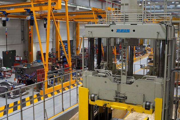 Auch Siebenwurst lieferte Werkzeuge an Tesla. Dazu Christian Walter, Geschäftsführer bei Siebenwurst, gegenüber MM Maschinenmarkt: „Alle Produkte, welche wir Tesla geliefert haben nach Berlin oder in die USA, sind technisch sehr komplex und an der Grenze der technischen Machbarkeit.“ (Symbolbild) (Foto: Siebenwurst)