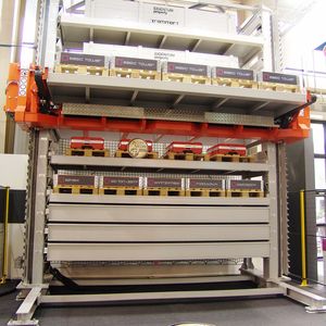 Basic-Tower Langgut auf der ITM 2014 in Polen (Frontalansicht)