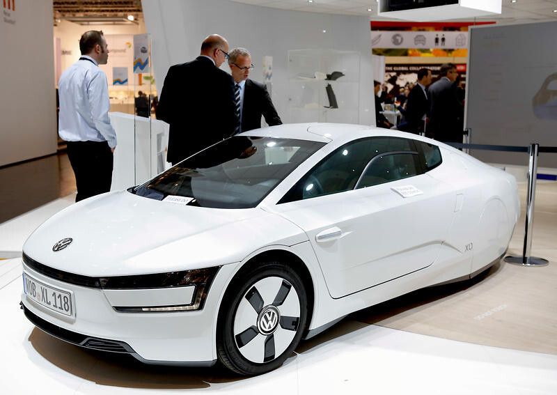 The Volkswagen XL 1 hybrid, with its CRFP body panels, which may someday rule the roads fo the world. (Source: Messe Dusseldorf)