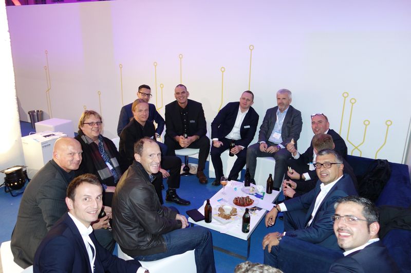 Lenovo veranstaltet auf ihrem Stand seine eigene After-Tech-Data-Party. (Bild: IT-BUSINESS)