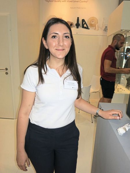 Pinar Karakas, Head of Marketing and Quality Management bei Apium Additive Technologies, ... (Schäfer / Devicemed)