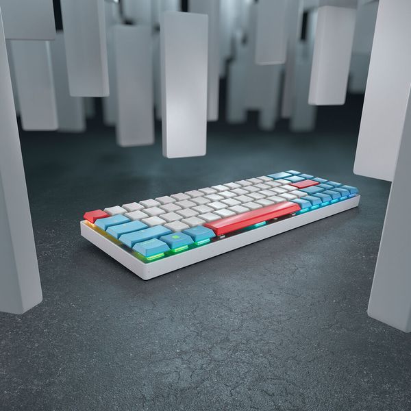 Das  MX-LP 2.1 Compact Wireless kommt in drei verschiedenen Designs. Mit teilweise blauen und roten Tasten... (Bild: Cherry)