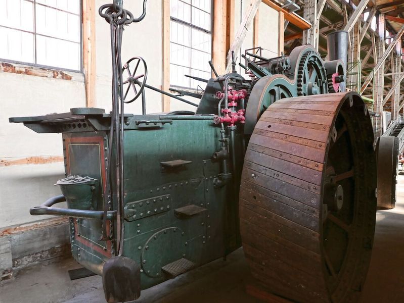  (Alexander Völkert)