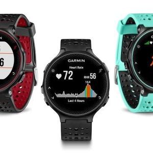 Garmin bringt mit den Forerunner 230/235 und 630 drei neue Smartwatches für Läufer auf den Markt (Q4 / 2015). Ausgestattet mit GPS-Funktion misst die Uhr die Länge einer gesprinteten Strecke in Echtzeit. Zudem können Informationen zur Körperhaltung differenziert ausgewertet werden.
