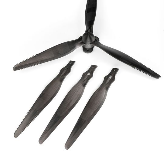 What you see here are the first fully automated composite rotor blades made of thermoplastic CFRP for drones. The company that has mastered this production process is called Engel. It will be presenting the technology at JEC World 2026 in Paris ...(Source:  Engel)