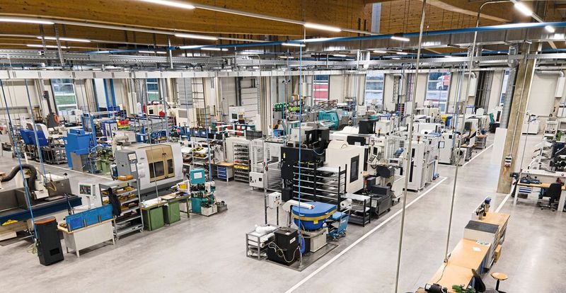 Modernste Arbeitsplätze, grosszügige Kommunikationsflächen und mehr Raum für Prozess- und Produktentwicklung stellen die Weichen für den Wachstumskurs. (Bild: Hommel+Keller Präzisionswerkzeuge GmbH)