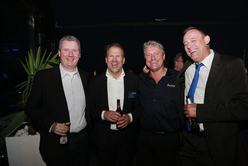 Volker Egenberger (Egenberger IT Solutions GmbH), Peter Silberhorn (Silberhorn Consulting), Alex Fürst (Acronis) Bernd Tillman (Tarox) (Bild: Acronis)