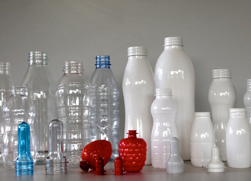 Tescor hat sich auf die Herstellung von PET-Flaschen und -bechern spezialiisiert. (Bild: Bosch Packaging Technology)
