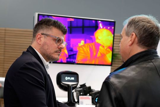 Auf dem Measurement Day (M-Day) am 22. April 2026 in Nürnberg stellt datatec steigende Anforderungen an Effizienz, Netzqualität und elektromagnetische Verträglichkeit (EMV) in den Fokus.(Bild:  datatec)