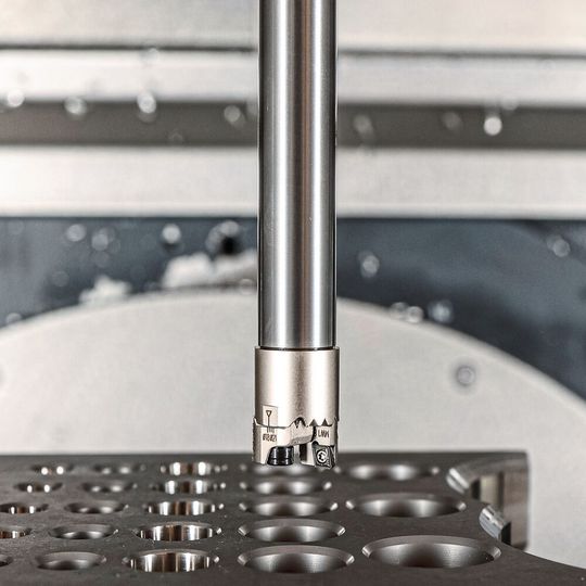Genauer durch Hartmetall: Bohrstangen MW von Big Kaiser. Genauer durch Hartmetall: Bohrstangen MW von Big Kaiser.