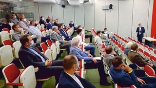 Von Profis für Profis – in den Vorträgen verbindet sich Expertenwissen zu Schraubverbindungen, Schraubtechnik, Schraubwerkzeugen sowie Beschaffung, Einkauf und Management von C-Teilen miteinander. (B.Weinig/VCG)