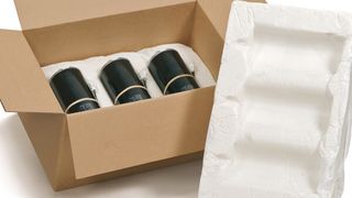 Instapak I-Mold ist eine sehr flexible, konstruktive Verpackung aus passgenauen Formteilen.  (Bild: Knüppel)